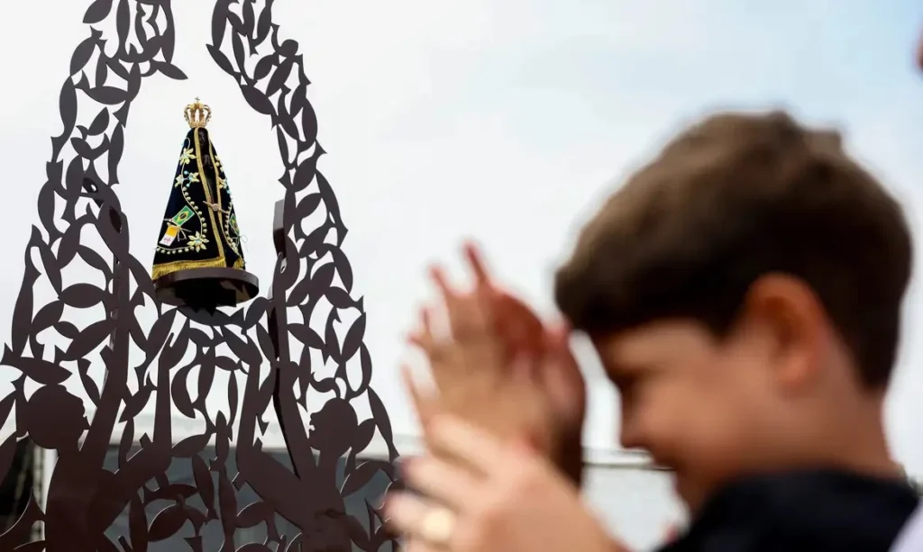 Nossa Senhora Aparecida celebra 95 anos como padroeira do Brasil em 12 de outubro