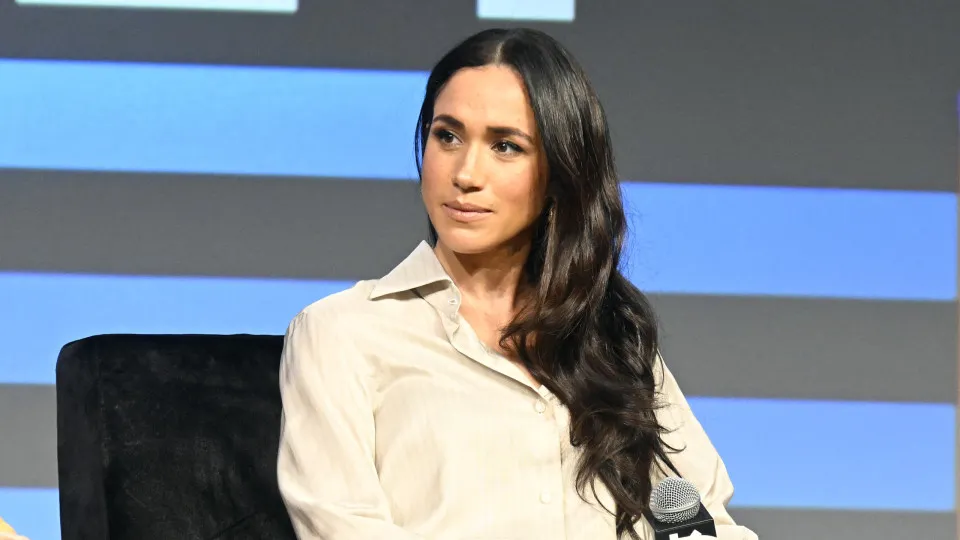 Pai de Meghan Markle é investigado por posse de pornografia infantil