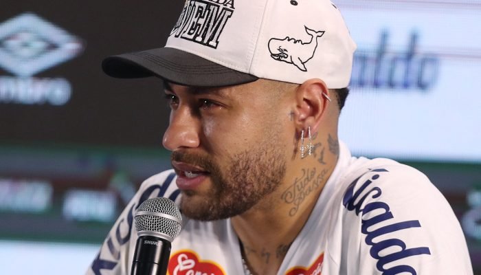 2025-02-01T001225Z_1946169299_UP1EL2100KOTN_RTRMADP_3_SOCCER-BRAZIL-NEYMAR.jpg