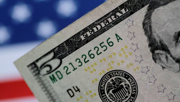 2025-07-12T152558Z_1_LYNXMPEL6B06W_RTROPTP_4_BUSINESS-CURRENCY.jpg