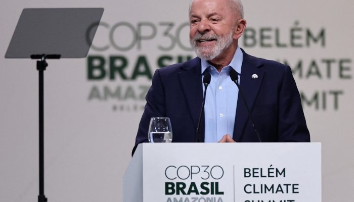 2025-11-06T151720Z_1_LYNXMPELA50Y7_RTROPTP_4_CLIMA-COP30-LULA.jpg