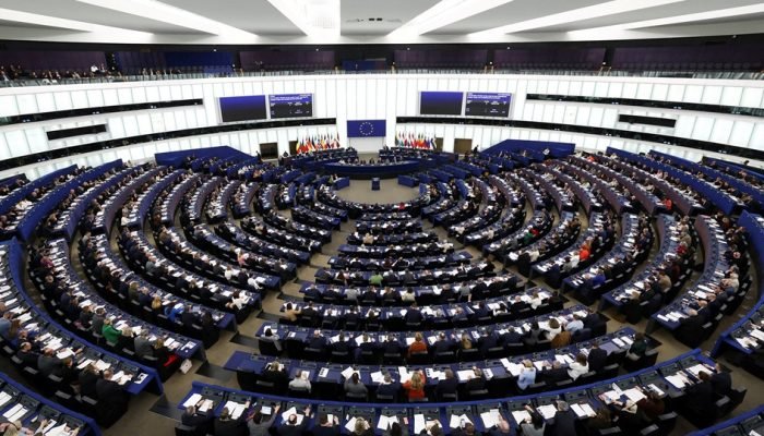 Plenário do Parlamento Europeu em Estrasburgo 20/01/2026 REUTERS/Yves Herman/File Photo
