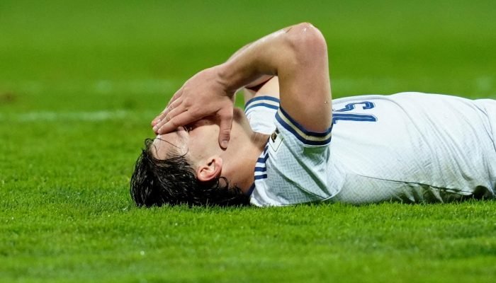 Pio Esposito, da Itália, reage após perder uma chance de gol REUTERS/Matteo Ciambelli
