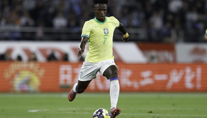 O atacante Vini Jr., em jogo da Seleção Brasileira (Foto: Reprodução do Instagram@rafaelribei...