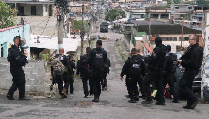 Após megaoperação, EUA oferecem “qualquer apoio necessário” ao Rio