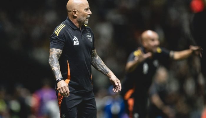 Atlético-MG fatura premiação milionária com vaga na semi da Sul-Americana