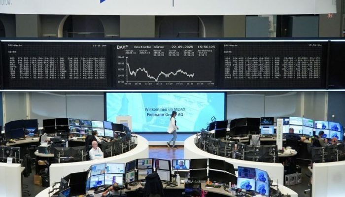 Bolsas da Europa operam em baixa após balanços decepcionantes