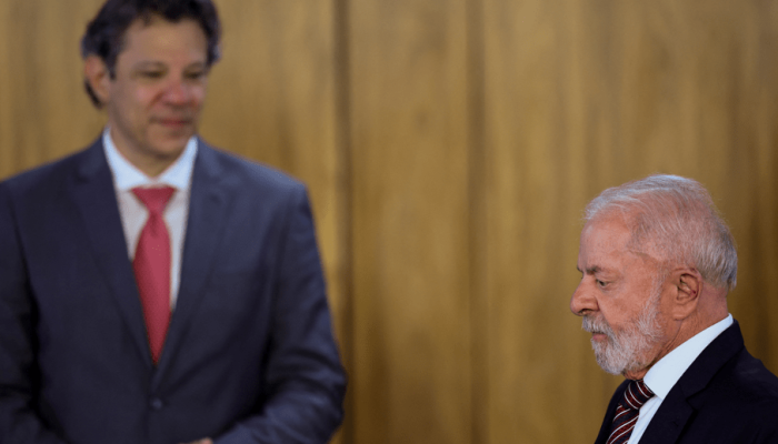 Lula e Haddad participam de cerimônia no Palácio do Planalto 28/07/2025 REUTERS/Adriano Machado