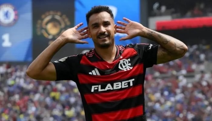 Danilo, lateral-direito do Flamengo - fifa.com