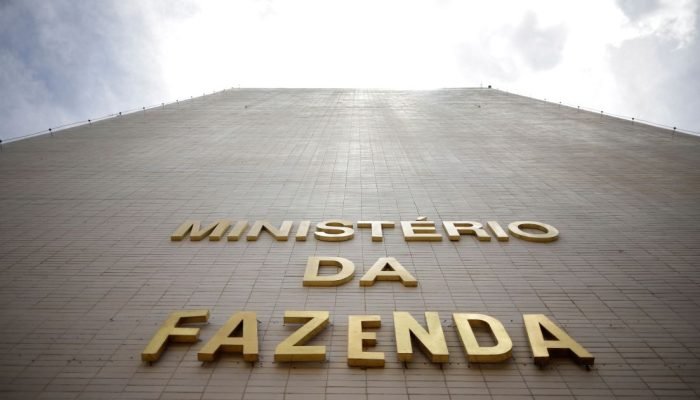 Fazenda deve apresentar nova proposta para taxar bets e bilionários