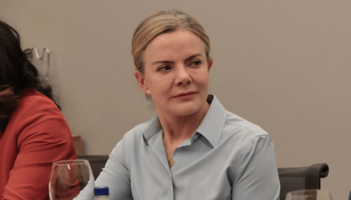 Gleisi diz que "ideal" seria ter "mais tempo" para discutir PL Antifacção