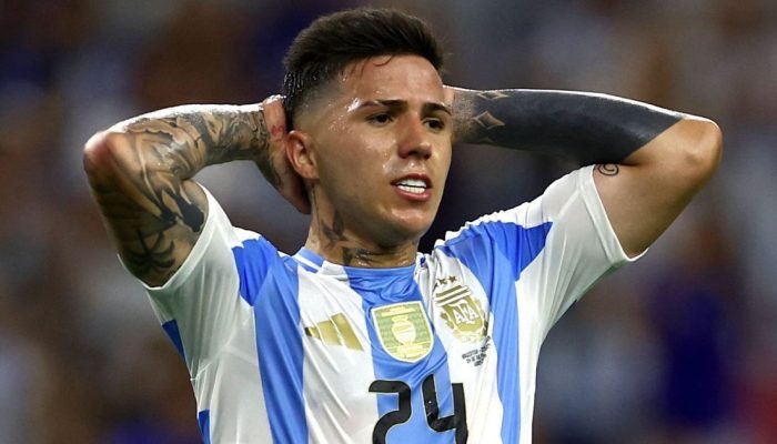 Lesionado, Enzo Fernandez é cortado da Seleção argentina