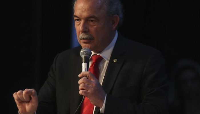 Mercadante_BNDES.jpg