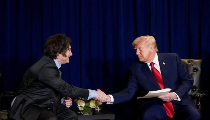 Trump parabeniza Milei por vitória em eleições legislativas na Argentina