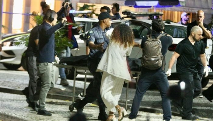 "Vale Tudo": gravação da morte de Odete Roitman agita porta de hotel no Rio