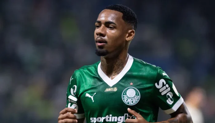 Aston Villa oferece R$ 175 milhões por Allan, mas Palmeiras recusa proposta