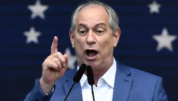 Ciro Gomes anuncia contestação judicial após derrota no Ceará e critica STF