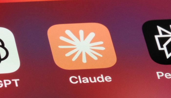 O Claude Cowork delega tarefas, reduz o desperdício cognitivo , mas exige novos processos de ges...