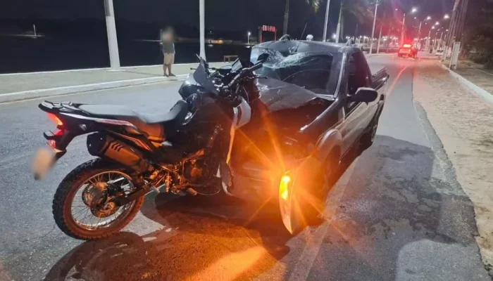 Colisão entre moto e caminhonete resulta em morte em Parnaíba