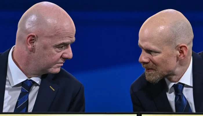 Crise interna na Fifa pressiona Infantino após falência do projeto FFE