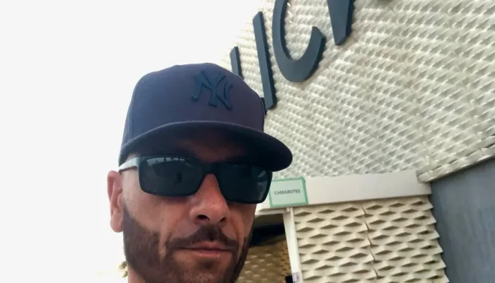 DJ Kronic, ícone do rap, falece após 20 anos de carreira