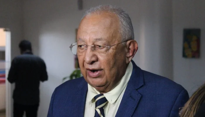 Doutor Pessoa anuncia desistência da candidatura em 2026