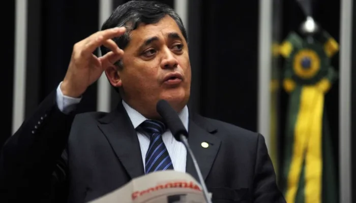 José Guimarães assume relações institucionais e busca diálogo com centrão