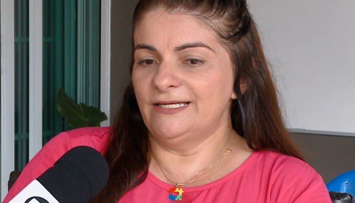 Cuidadores de autistas no Brasil: mulheres em sua maioria abandonam o trabalho para cuidar dos filhos