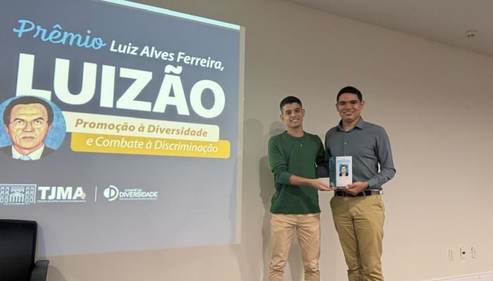 Rádio Clube News FM é premiada por excelência em radiojornalismo no Maranhão