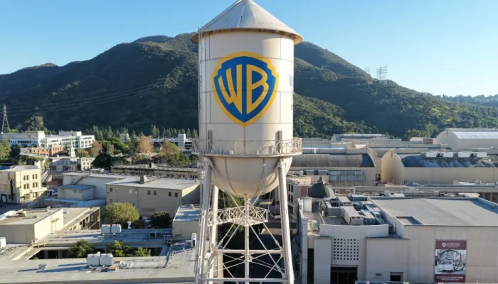 Acionistas da Warner Bros. Discovery dão sinal verde para fusão com a Paramount