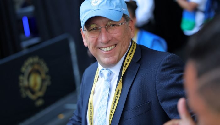 Afastamento de John Textor da SAF do Botafogo é decidido por arbitragem