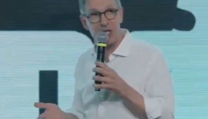 Zema critica escolhas de Lula para o STF e sugere lista tríplice