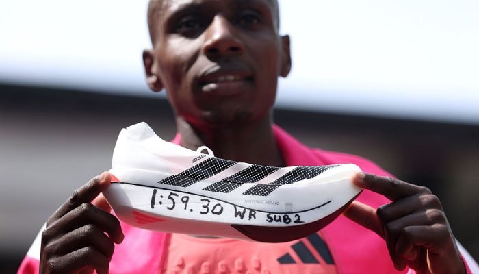 Recorde histórico na maratona impulsiona ações da Adidas