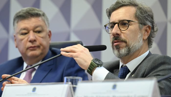 Carlos Viana contesta relatório da CGU sobre emendas para Lagoinha