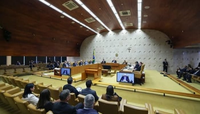 Ministro Moraes se opõe à revisão da vida toda no INSS