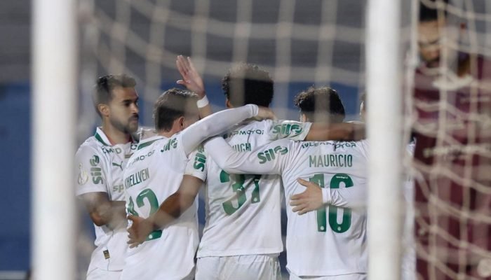 Palmeiras enfrenta Cruzeiro no Brasileirão 2026; saiba onde assistir