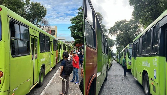 Multas de até R$ 5,8 mil para motoristas durante paralisações em Teresina