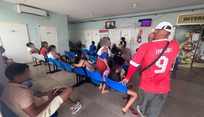 Pai relata espera de mais de 4 horas por atendimento no Hospital da Criança em Teresina