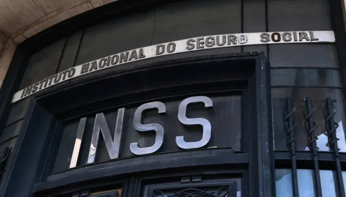 Vazamento de dados do INSS afeta milhões de segurados após falha de segurança
