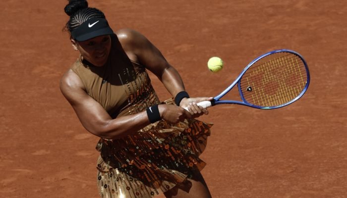 Naomi Osaka brilha em Roland Garros com estilo e performance