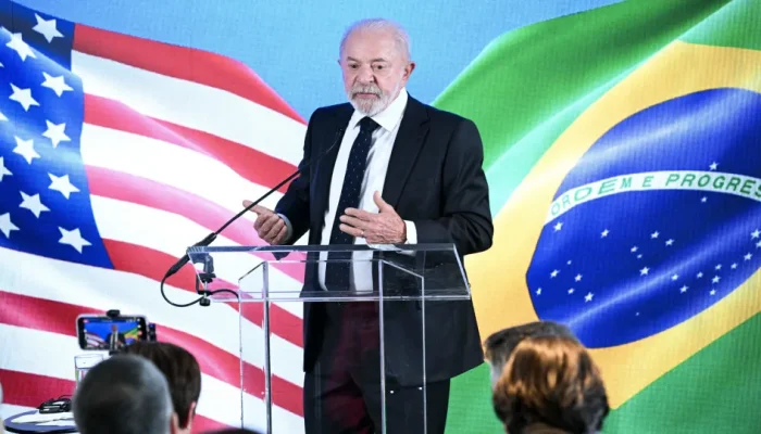 Governo Lula enfrenta desafios nas negociações sobre tarifa de 12,5% dos EUA