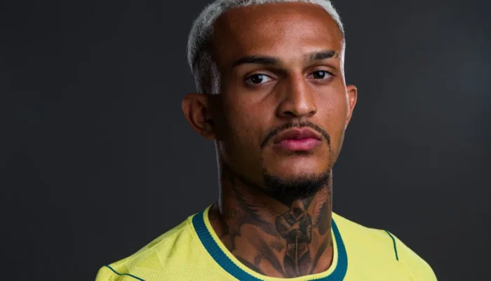 Wesley é cortado da Seleção Brasileira por lesão antes da Copa do Mundo