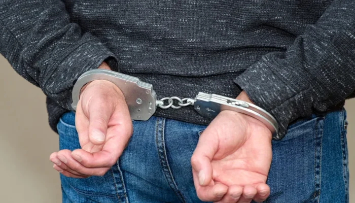 Homem é preso por suspeita de estuprar adolescente em São Paulo