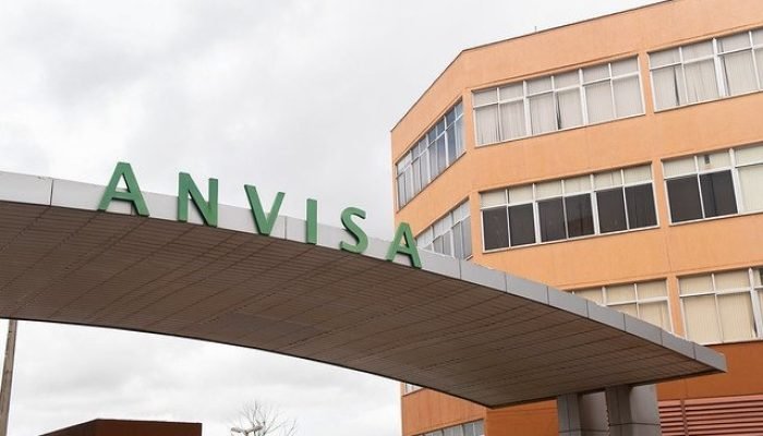 Anvisa ordena recolhimento de lotes de antibióticos por problemas de qualidade