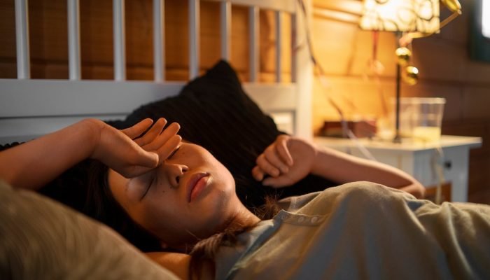 A luz noturna e o risco de doenças cardíacas: estudo revela conexão preocupante