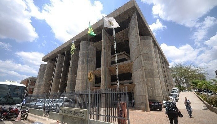 CNJ determina afastamento de juiz por suspeitas de favorecimento ao PCC