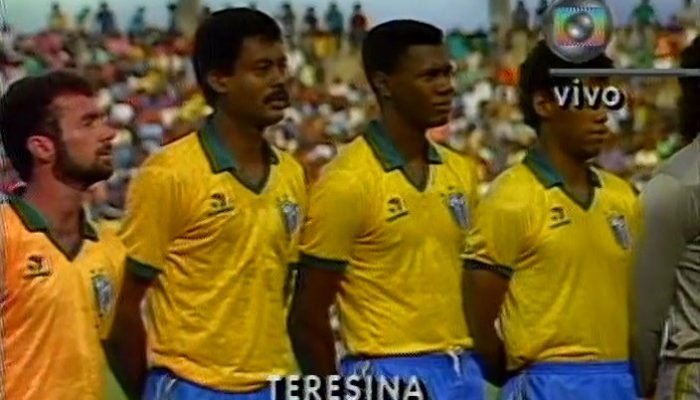Seleção Brasileira fez história no Piauí com jogo no Albertão há 37 anos