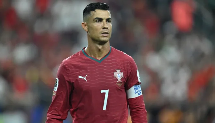 Cristiano Ronaldo reflete sobre futuro na seleção após eliminação na Copa do Mundo