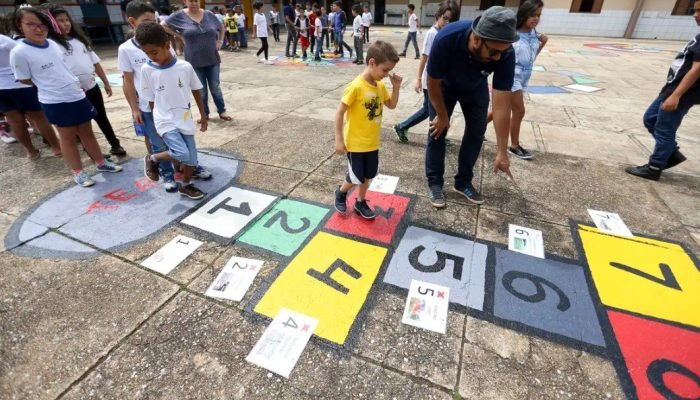 Férias escolares de 2027 terão novas datas devido à Copa do Mundo Feminina