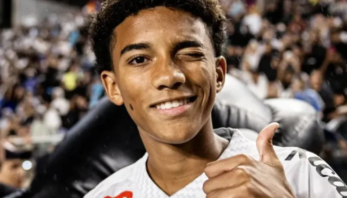 Robinho Jr. retorna ao Santos e é relacionado por Cuca para jogo contra Botafogo